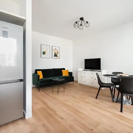 Ursynow Klobucka Comfort *