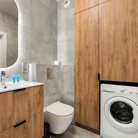 Ursynow Klobucka Comfort * Βαρσοβία